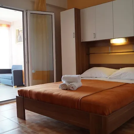 Apartment Mario With Private Parking Makarska